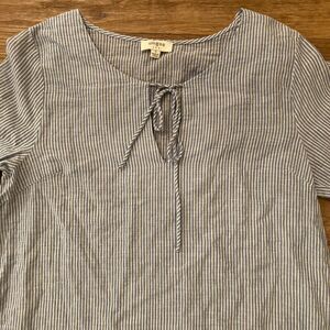Umgee blouse Size Small Blue And White Stripes Long Sleeve